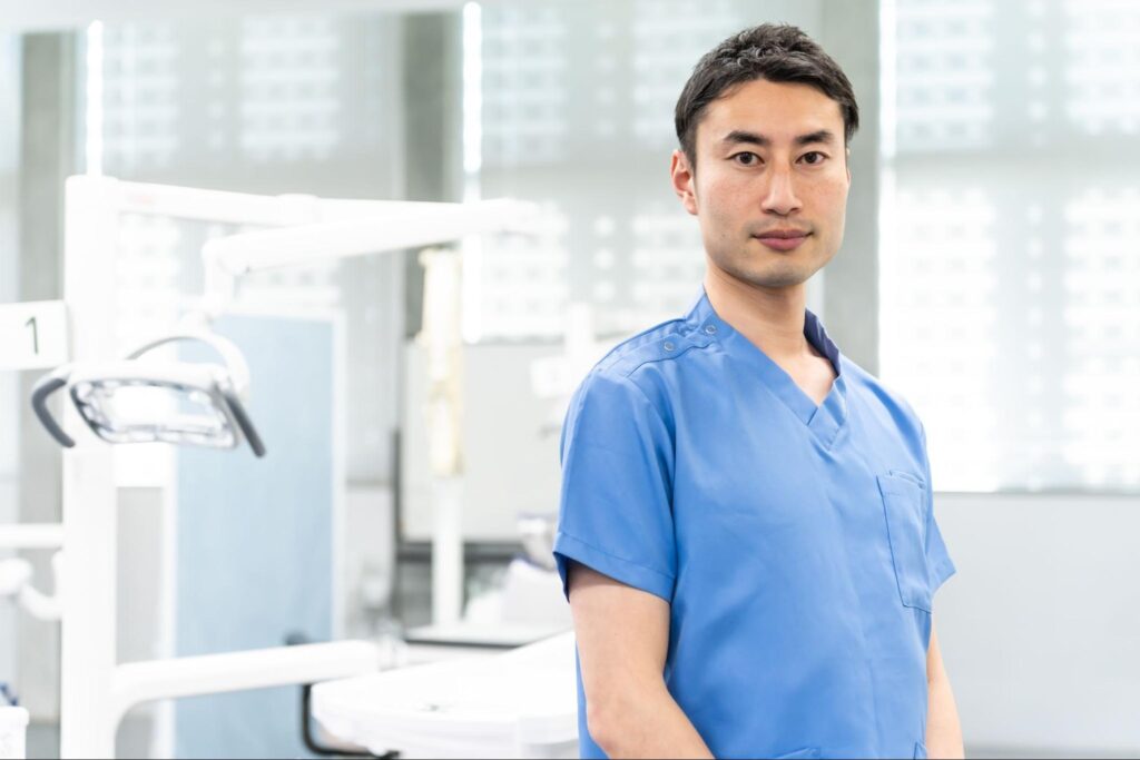 男性歯科医師